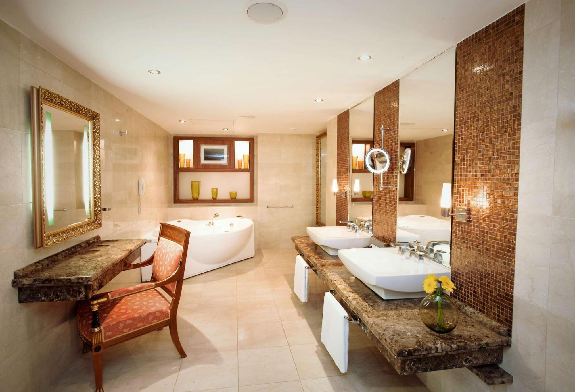 Hilton 5* Praga